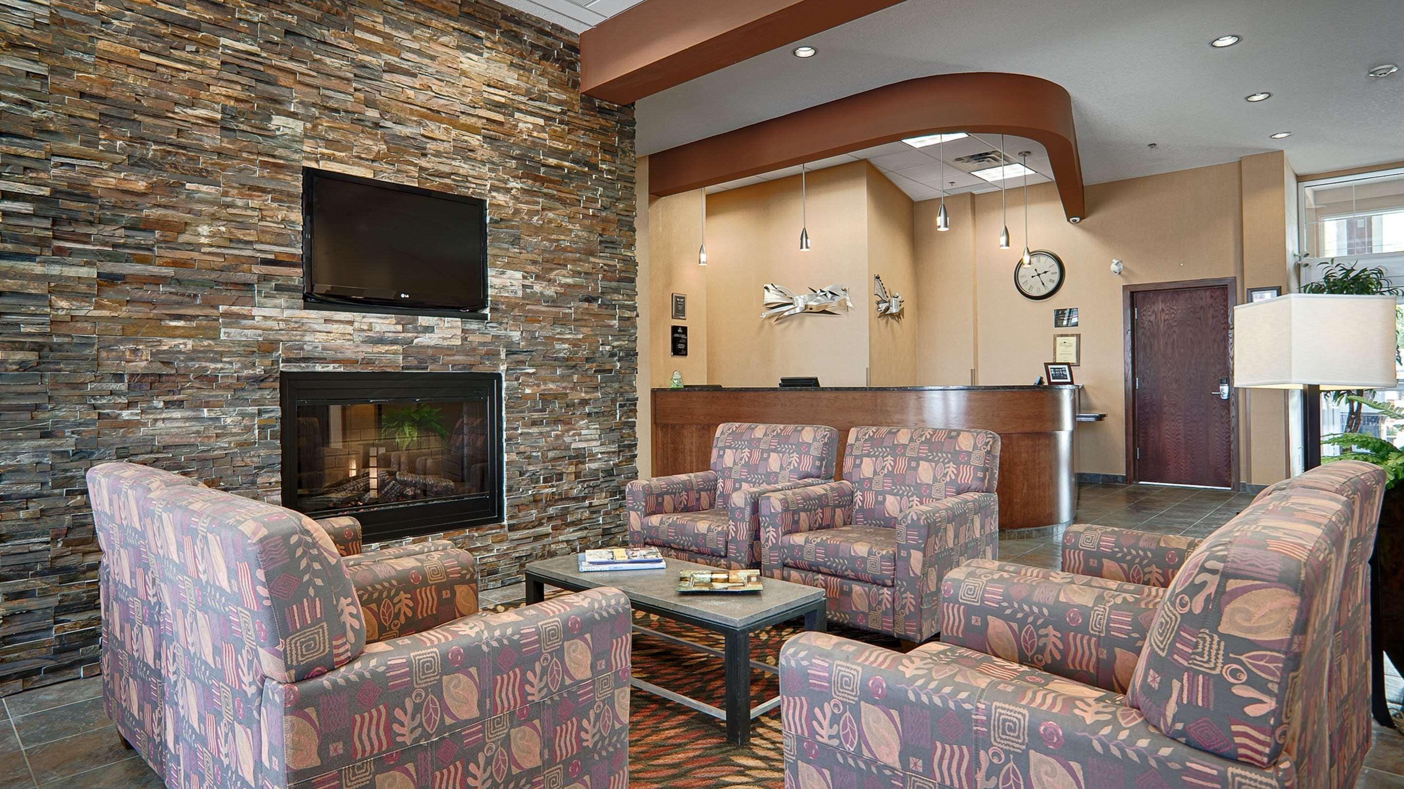 Best Western Plus Chateau Inn Sylvan Lake Exterior foto